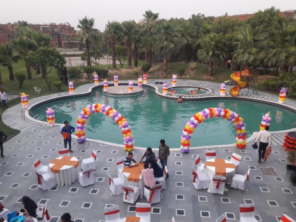 Magsons Resorts Vrindavan Kosi Esterno foto